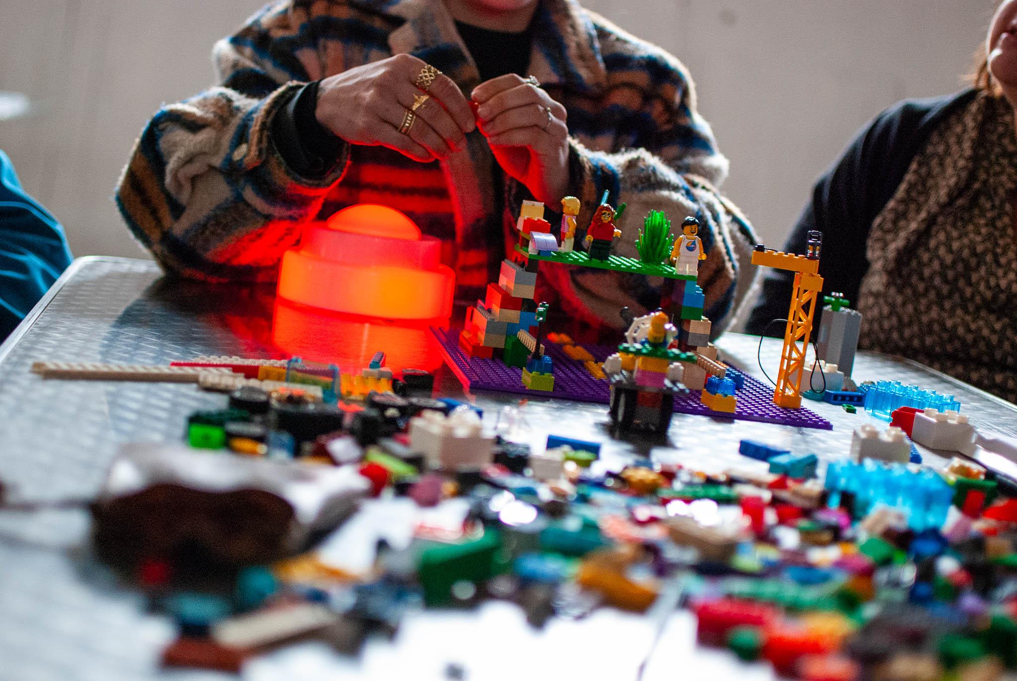 Challenge LEGO Construct - intelligence collective